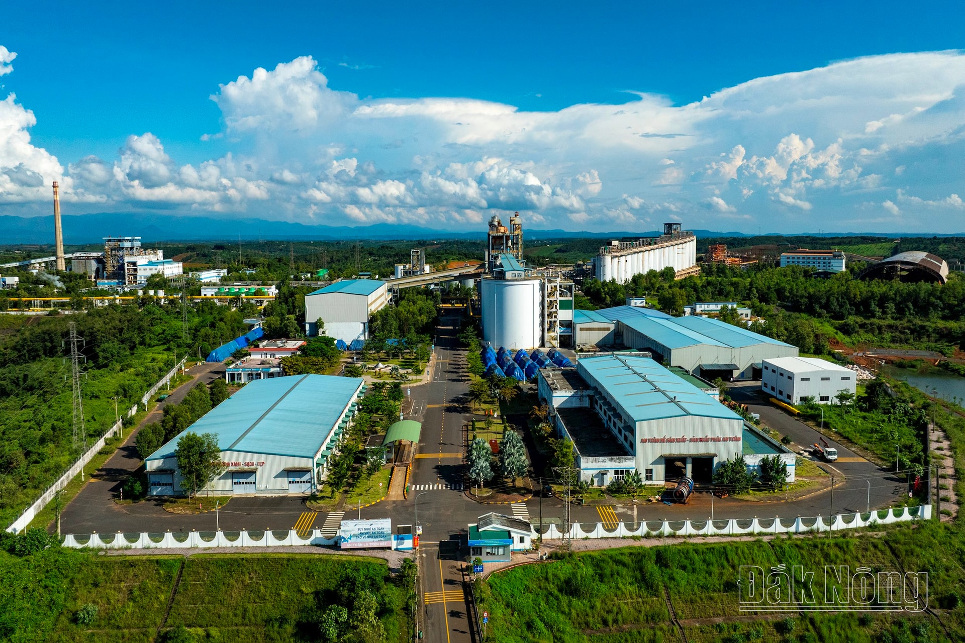 Công nghiệp chế biến & Chế tạo